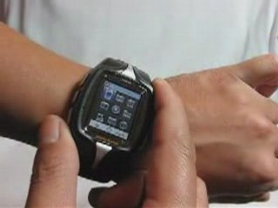 TRI-BAND PDA Wrist cell phone like W100