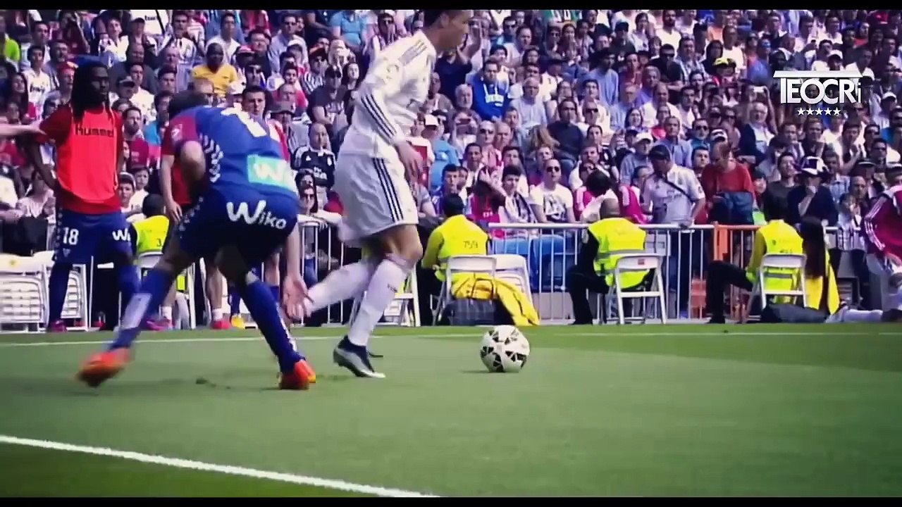 Cristiano Ronaldo - The Master Of Skills HD