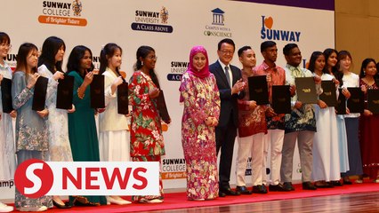 Jeffrey Cheah Foundation awards RM52 million in scholarships for 2023