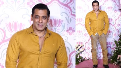 Salman Khan's Recent Stunning Appearance at Ramesh Taurani Diwali Bash, Video goes Viral