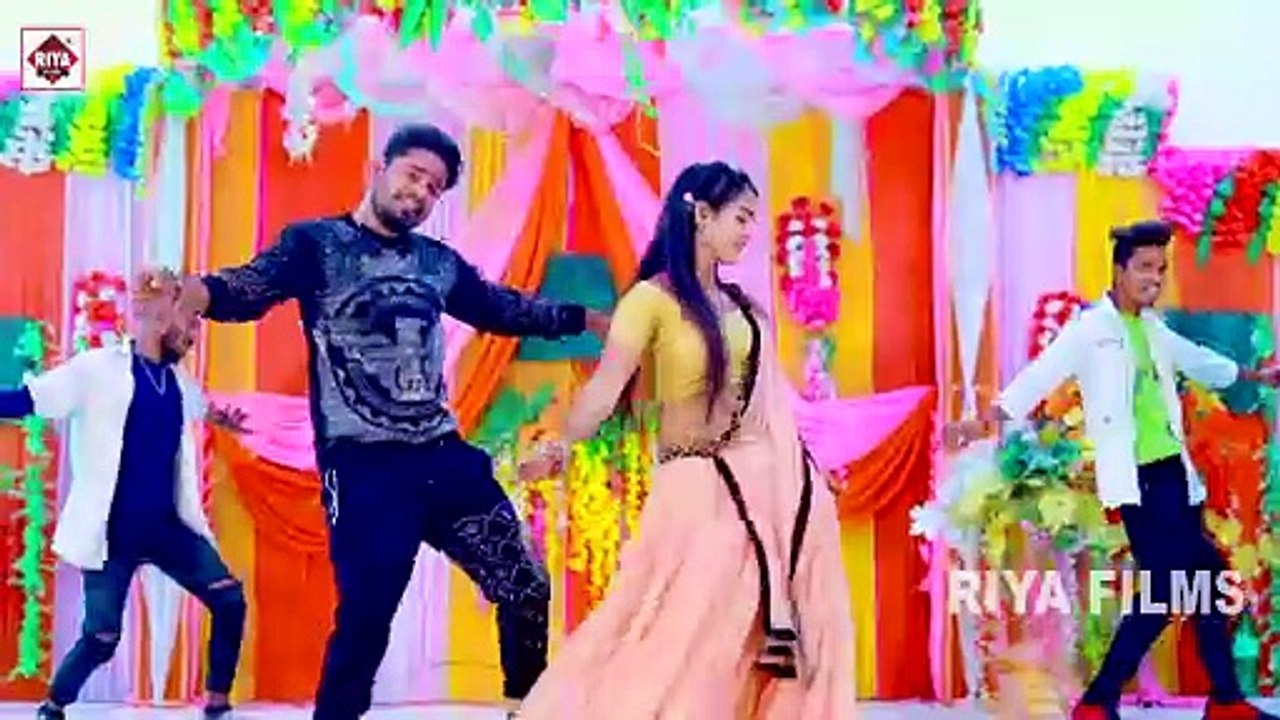 Naveen Yadav Arohi Singh का यह गाना आर्केस्ट्रा में खूब बज रहा है एक बार जरूर  देखे | देदे जवानी अहिरान के