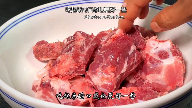 The correct recipe for Chinese cuisine, radish and rib soup, is delicious and suitable for all ages