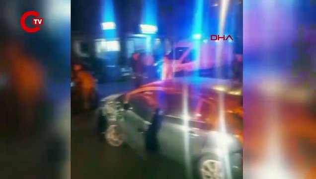 Feci kaza... Aracın kaldırımda sıkıştırdığı yayanın bacağı koptu!