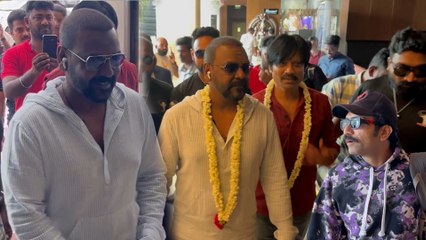 Raghava Lawrence& SJ Suryah Mass Entry At Kochi For Jigarthanda DoubleX Promotion
