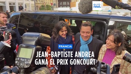 Jean-Baptiste Andrea gana el prestigioso premio literario Goncourt con 'Veiller sur elle'
