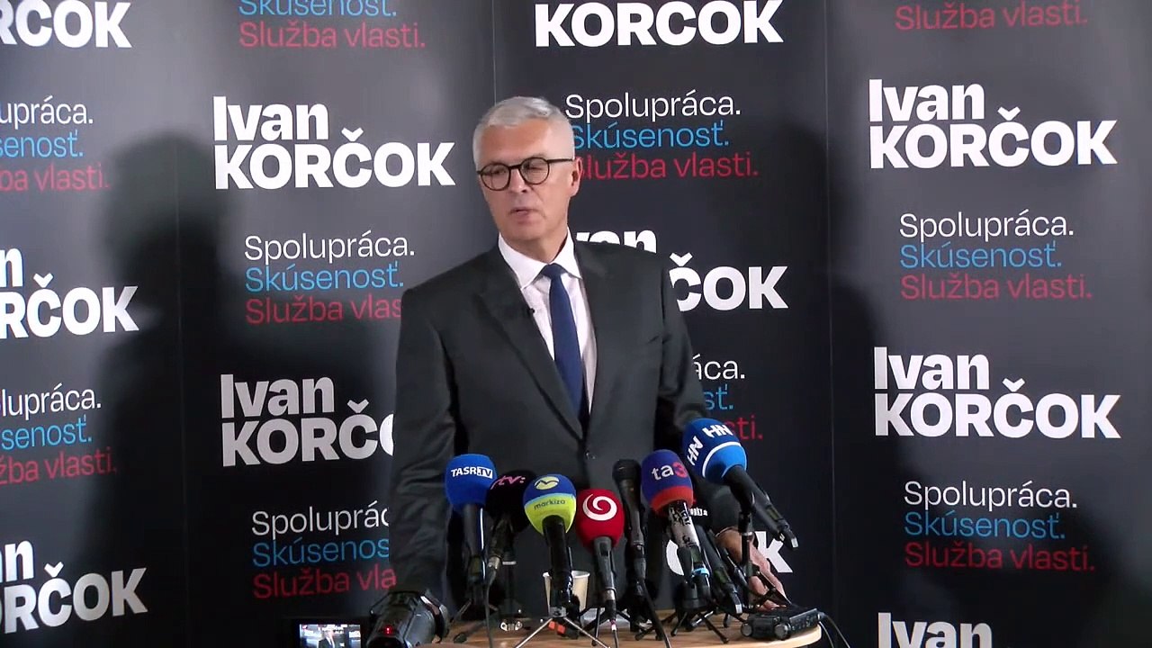 ZÁZNAM: I. Korčok vyzbieral potrebné podpisy na občiansku kandidatúru na prezidenta