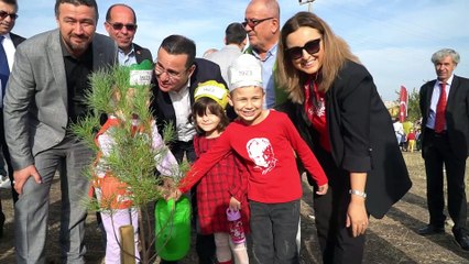 Mustafakemalpaşa’da Cumhuriyetin 100. yılında 1923 fidan toprakla buluştu