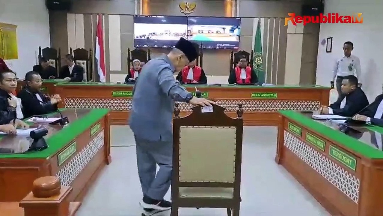 Panji Gumilang Jalani Sidang Perdana