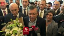 CHP Genel Başkanı Özgür Özel Esenboğa'da coşkuyla karşılandı