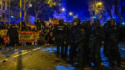 NO NO Diez lemas usados en la manifestación de Ferraz por los manifestantes