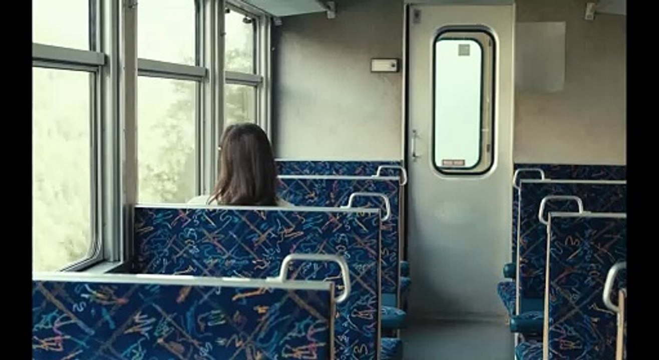 Fass mich an Trailer OmdU