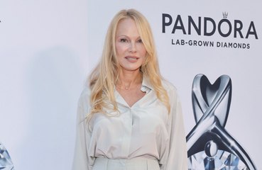 'It's a much more of a fun place to be': Bare-faced Pamela Anderson wants to 'challenge beauty'