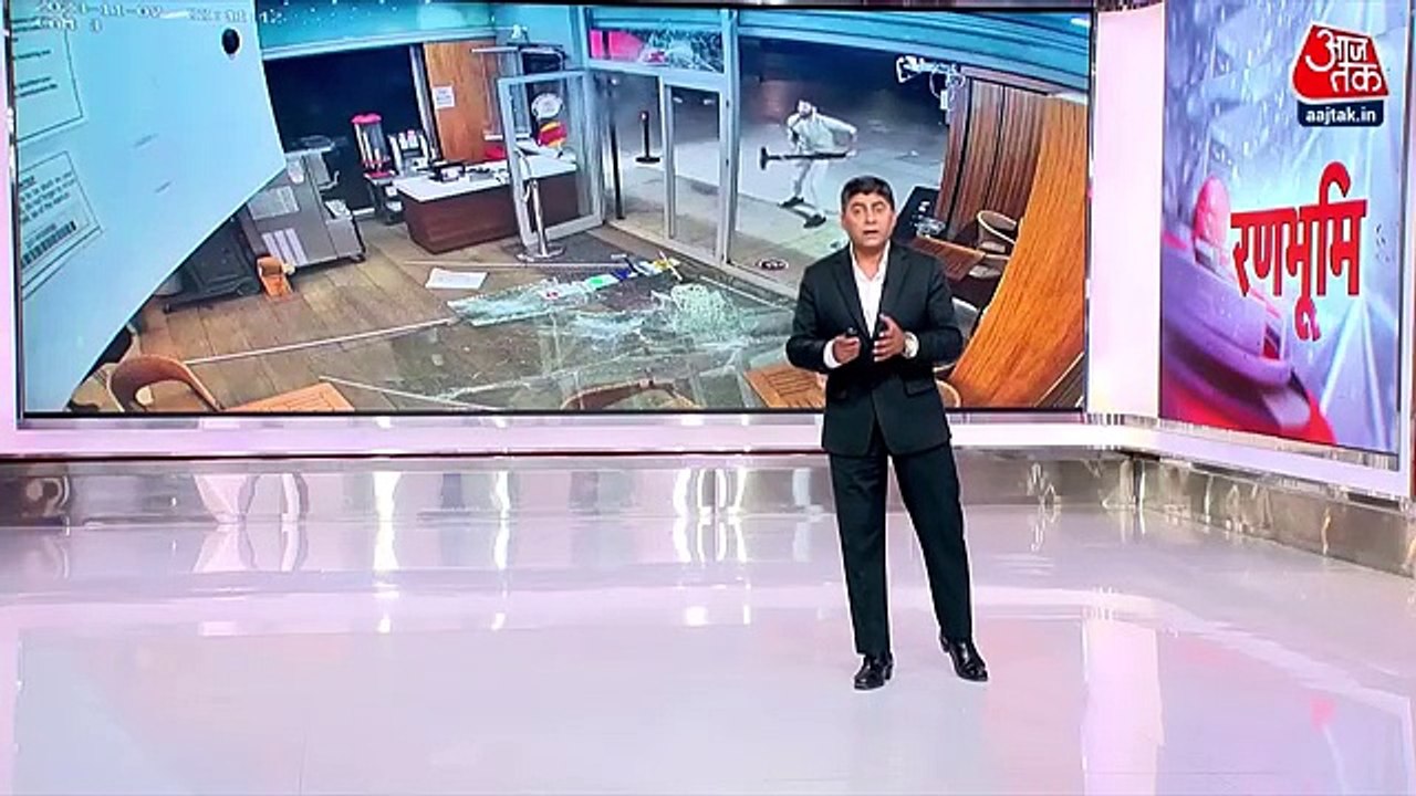 Turkish man attacks a Burger King restaurant in Istanbul