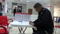 Türk Kızılay ve Edirne Emniyet Müdürlüğü Lösemili Çocuklar Haftası için kan ve kök hücre bağışı kampanyası düzenledi