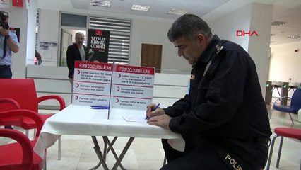 Download Video: Türk Kızılay ve Edirne Emniyet Müdürlüğü Lösemili Çocuklar Haftası için kan ve kök hücre bağışı kampanyası düzenledi