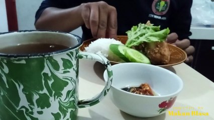 NAsi Putih ayam goreng biasa