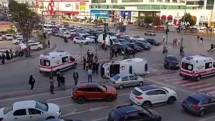 Une ambulance et une voiture sont entrées en collision à Bursa : 3 blessés, dont 1 membre du personnel médical