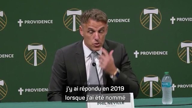 Phil Neville revient sur ses tweets sexistes de 2011