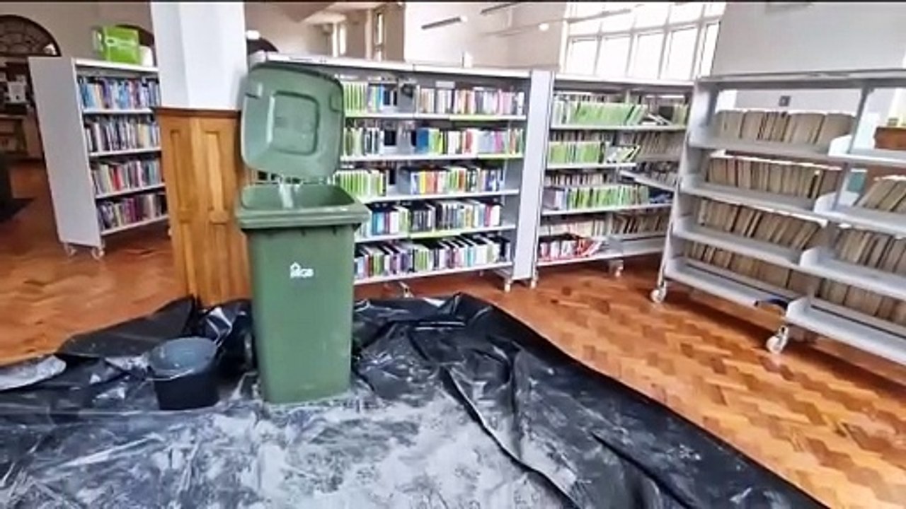 Kettering Library roof repairs