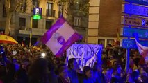 La sexta noche de protestas en Ferraz reúne a 1.500 personas en una jornada tranquila