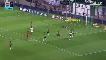 Passe D Slimani vs América