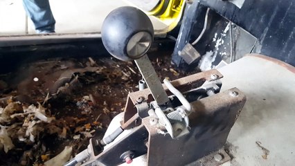Home-built quick shifter.