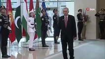 Cumhurbaşkanı Erdoğan, Taşkent Kongre Merkezi’ne geldi