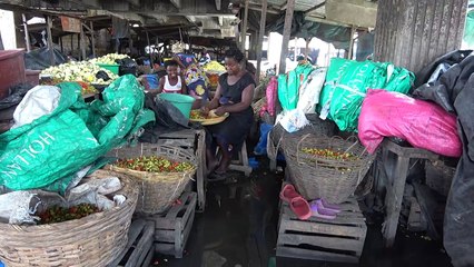 Les autorités chargées de reconstruire le marché d’Abobo invitent les commerçants à la discipline