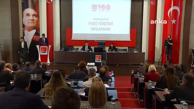 CHP Genel Başkanı Özel, Partinin Yeni Myk'sını Açıkladı: Biz Türkiye'yi Yönetseydik, Böyle Yönetecektik. Bundan Sonra Böyle Yönetmeye Talibiz. Bize...