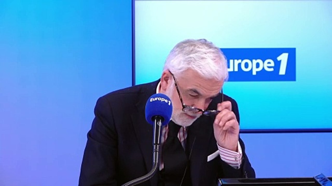 Pascal Praud et vous - Conférence de presse de Fabien Galthié : «J'avais l'impression d'être à une séance de psychothérapie», confie Cédric Chasseur