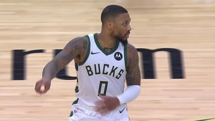 Lillard goes off in fourth quarter to lead Bucks past Pistons
