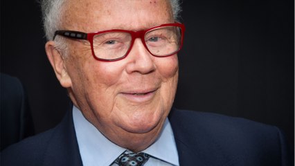 Voici - Philippe Bouvard marié depuis 70 ans : il évoque ses nombreuses infidélités à Colette