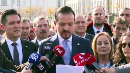 İYİ Parti Sözcüsü Zorlu, yargıtay’a anayasa kitapçığı sundu: “Anayasayı hedef almak, Türkiye Cumhuriyeti’ni hedef almaktır”