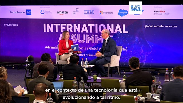 Europa debate las restricciones a la inteligencia artificial en la cumbre de Euronews