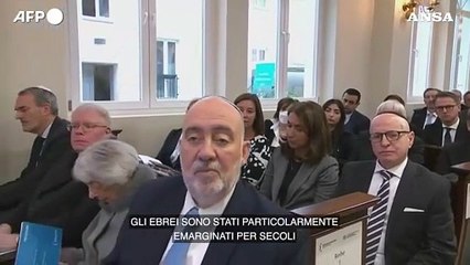 Germania, Scholz agli ebrei: "Non tolleriamo antisemitismo"