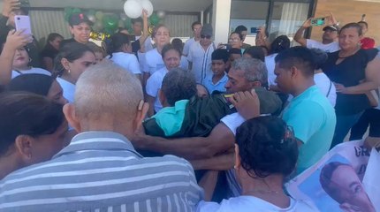 Así fue el reencuentro de Luis Manuel Díaz con su familia en Barrancas