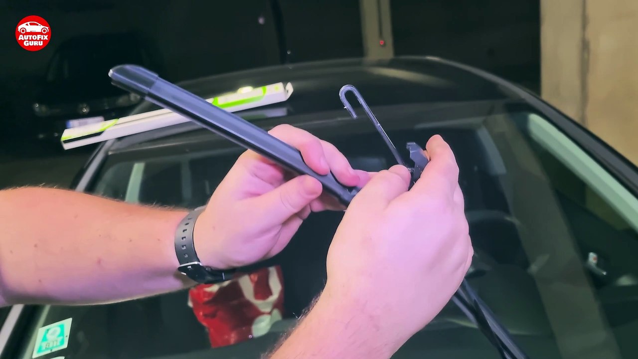 How to Change Wiper Blades on Honda Civic video Dailymotion