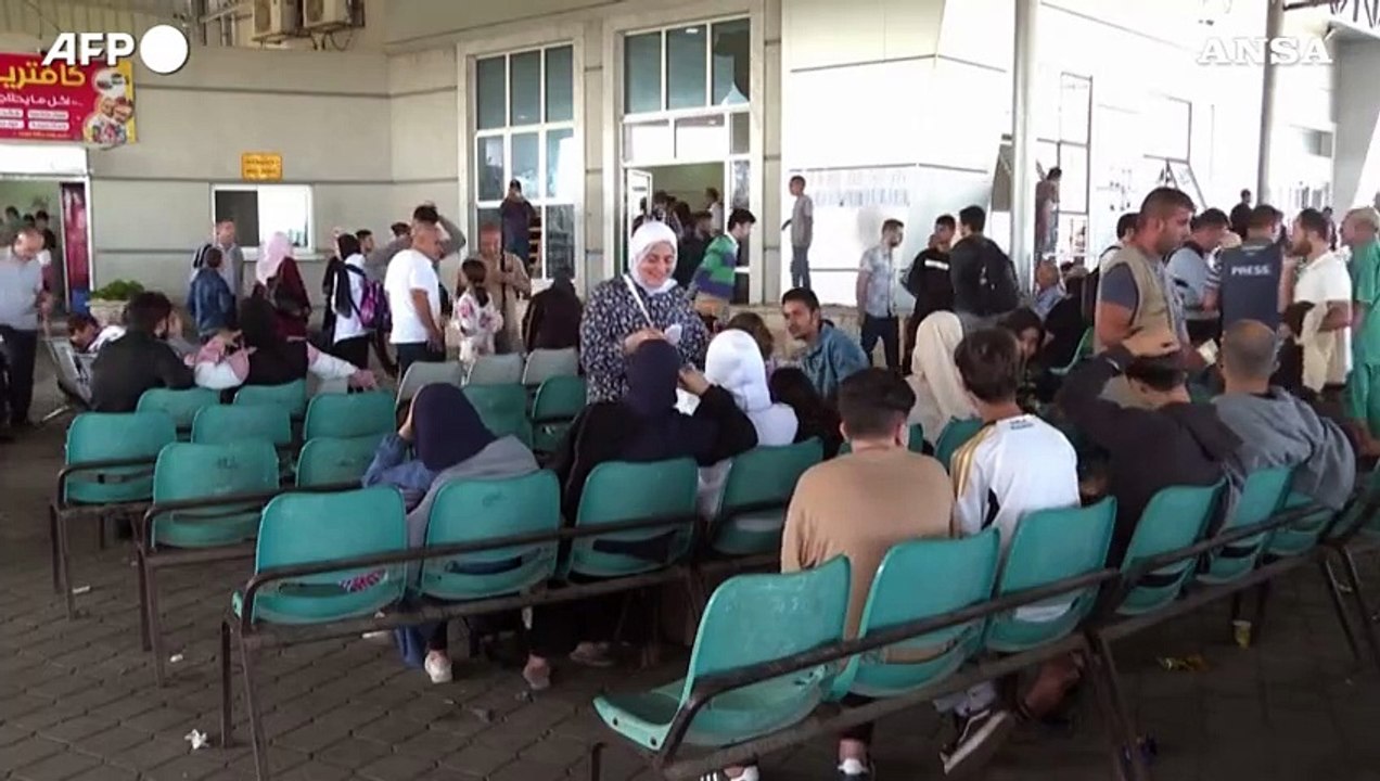 Valico di Rafah aperto al passaggio degli stranieri