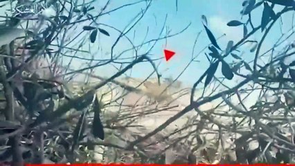 Le Hamas utilise des roquettes et des explosifs contre les chars de Tsahal