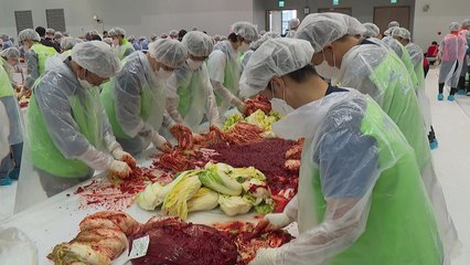 [부산] 부산 '사랑의 김치 나눔 한마당'...4천7백 세대 전달 / YTN