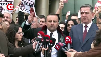 Son dakika... Avukatlar, Barolar Birliği önünde: 'Yargı kendi attığı düğümü kendisi çözmeli'