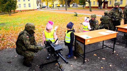 Dzień otwartych koszar w 12 BZ