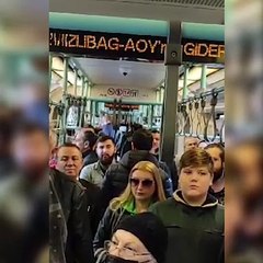 Ekrem İmamoğlu paylaştı: 9'u 5 geçe İstanbul metroları