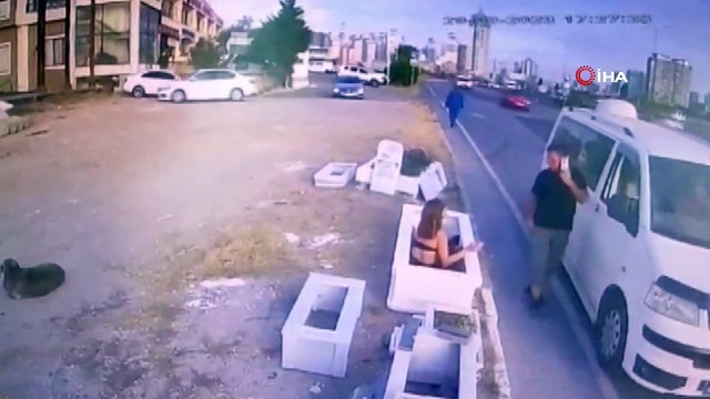 Bedava mezar buldu içine girdi deyimi gerçek oldu! Rahatsızlandı sandım, gittim baktım ki içine girmiş uzanmış