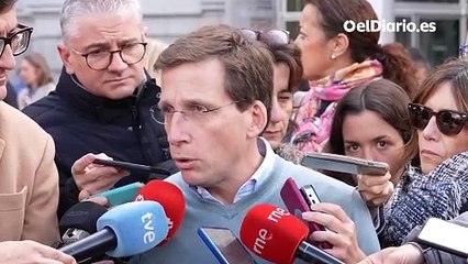 Almeida dice que tras el acuerdo entre Sánchez y Junts "será muy difícil que podamos mantener el régimen constitucional del 78"