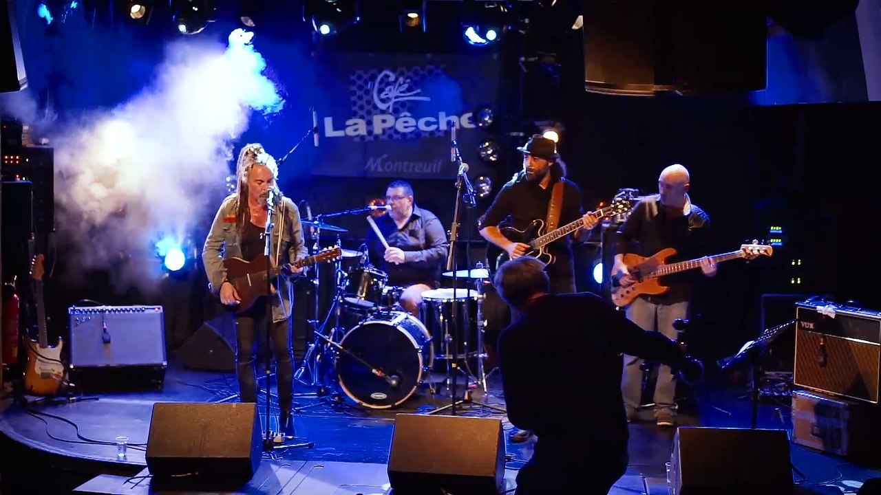 YASSINE KAROUI Café la Pêche 07
