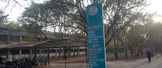 SURAT VIDEO : इस पाठ्यक्रम के 10 फीसदी विद्यार्थी बीच में  ले लेते हैं ड्रॉपआउट