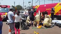 Motociclistas ficam gravemente feridos em acidente de trânsito no Coqueiral