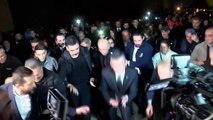 CHP Genel Başkanı Özgür Özel, Atatürk'ün Mozolesine Çiçek Bıraktı