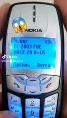 Celular de hace 20 años causó sensación en TikTok: "Un mensaje cada 15 minutos"